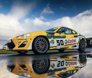 car livery & signage on a race car done by Link Signs